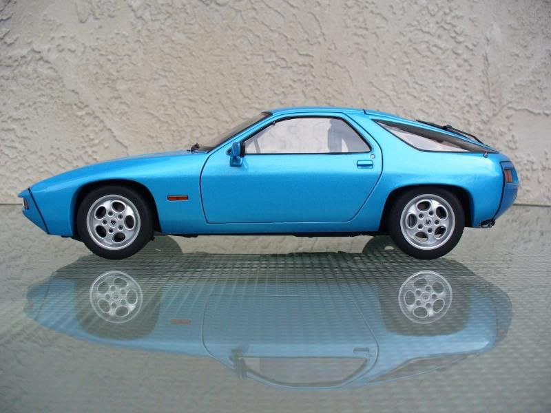 autoart porsche 928